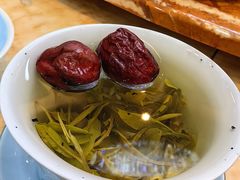三泡台-达吾手抓美食城总部(义乌店)