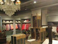 -Hollister(天环广场店)