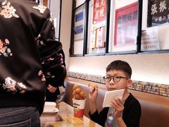 -彩虹站·香港烧腊茶餐厅