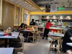 大堂-胡子大厨·超级小炒肉(华润店)
