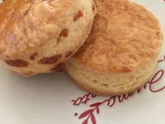 -SKROLL卡特司库·蛋糕定制·生吐司·司康(古北程家桥店)