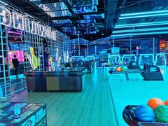 -世代星球·保龄球·镭战真人CS·团建(杨浦店)