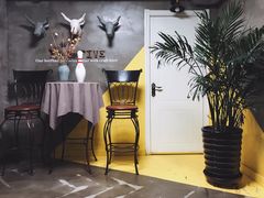 -HIGH FIVE哈福手工汉堡(桂林路店)