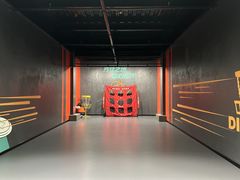 -极限PLAY运动娱乐新世界·团建派对潮玩休闲馆·室内蹦极高空游乐园