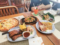 -卷心菜和避孕套餐厅(Pattaya)