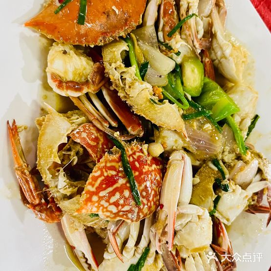 龙威美食城
