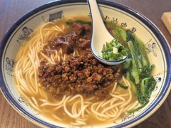 -辣肉面大王(天平路店)