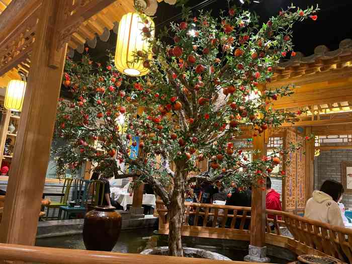 关门太早最后有轰人的感觉味道是不错的价格一般般不算便宜爆肚好少啊