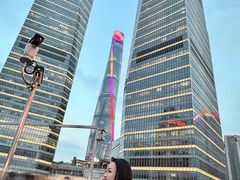 -陆家嘴空中步行连廊