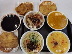 -舌尖尖传统小吃(万达店)