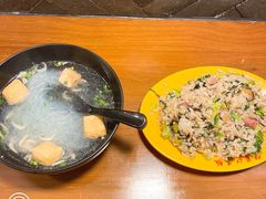 -舒蔡记生煎菜饭(云南中路店)