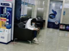 -茂菊口腔连锁(浦东南路店)
