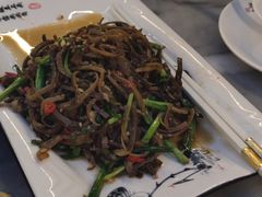 -蔼若春.传承三十年云南菜(金碧公园店)