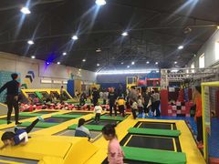 -Bounce Factory反弹工厂蹦床公园(群力店)