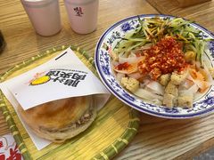 -陕味食族油泼面·小炒盖码面(双榆树店)