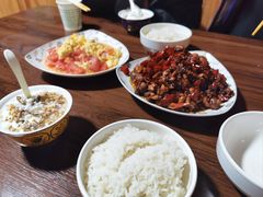-口口香小吃店