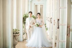 -易摄影婚纱摄影工作室