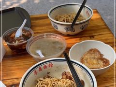 -李易面馆(树木岭店)