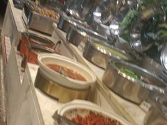 -金滏山烤肉·海鲜·火锅自助餐厅(襄阳万达店)