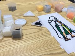-花栗创意手工馆·小戏拼豆店