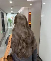 -十六番发型师事务所