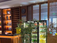 -八府香鸭·啫啫煲(华山路店)