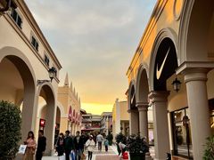 -佛罗伦萨小镇广佛名品奥特莱斯(疏港路店)