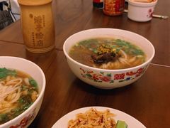 -矮子粉店1985·长沙米粉(湘春路店)