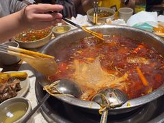 -肖肖酸萝卜鱼火锅(总店)