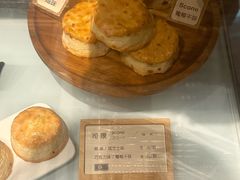 -SKROLL卡特司库·蛋糕定制·生吐司·司康(古北程家桥店)