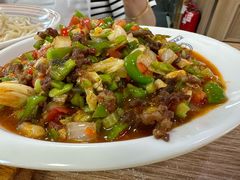 -歹歹的加个面过油肉拌面