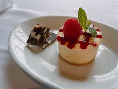 -茹丝葵经典牛排馆(上海外滩店)