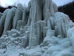 -大平台龙居瀑布旅游区