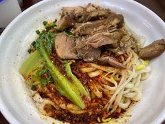 油泼腊汁肉手工面-老陈婆手工面庄