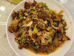 -乌苏沂疆大酒店