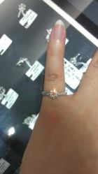 IMAG0375-威德钻石-克拉钻大本营(南京东路店)