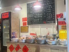 -柳州肥姨妈大骨螺蛳粉(万达中心店)