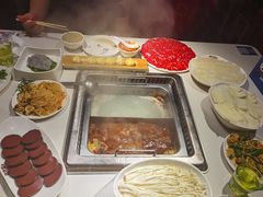 -东道煮牛肉火锅(重庆路店)