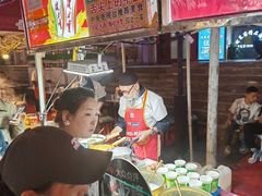 -正宁路小吃夜市