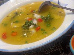 -川流不息·地道川菜·小龙虾(松东路店)