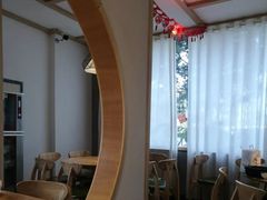 -兔行天下-鸿鹤鲜锅兔(中海国际店)