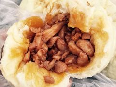 奥尔良鸡腿包-老陶包子铺(南大西南村店)