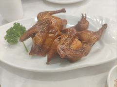西施汁乳鸽-金华安大酒楼·老牌潮菜·粤式茶点(东方国际店)