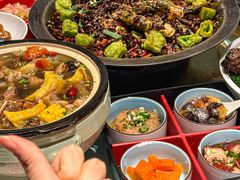 -江城小馆陕南妈妈菜·全球旅行餐厅(钟楼店)