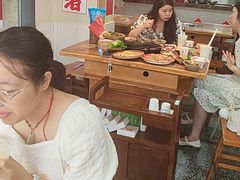 -赵美丽·重庆社区火锅·直营店(火车东站·中豪国际店)