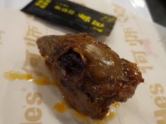 -何师烧烤·香辣蟹·川菜·30年老品牌(太古里旗舰店)