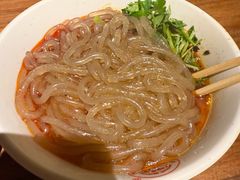 -万记麻辣烫国展总店