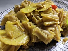 -天天向上素食餐厅(五台山店)