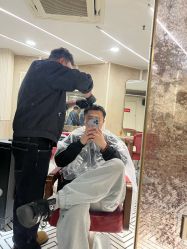 -PE SALON