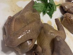 乳鸽-品悦酒店(三林古镇店)